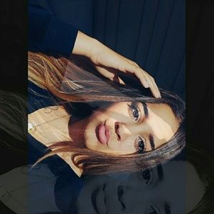 Meet your Posher, Cleo